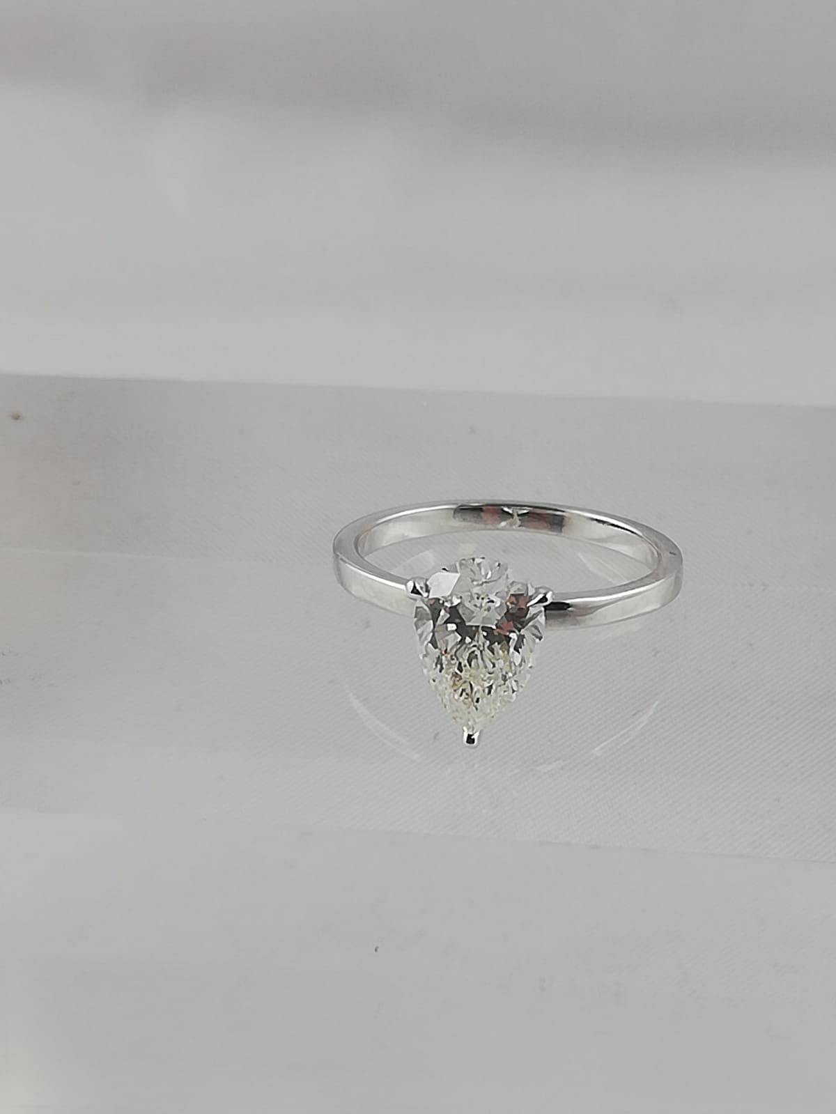 Rachat de bijoux anciens & vintage à Paris 10e